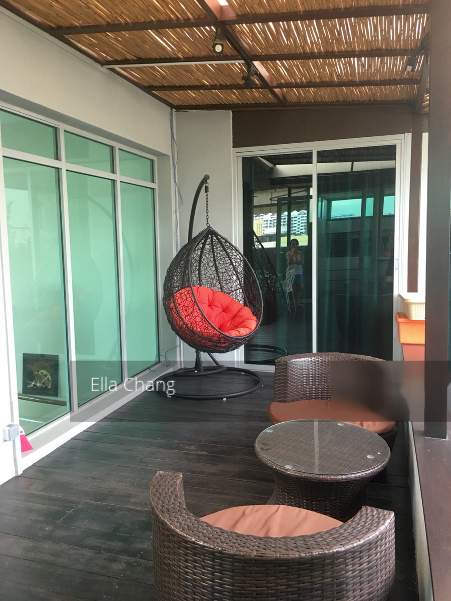 The Alcove thumbnail photo